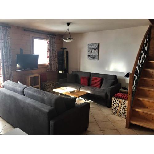 Les Menuires : Duplex 4 Pièces 8/10 pers, Wifi, Casier à Skis - FR-1-452-83