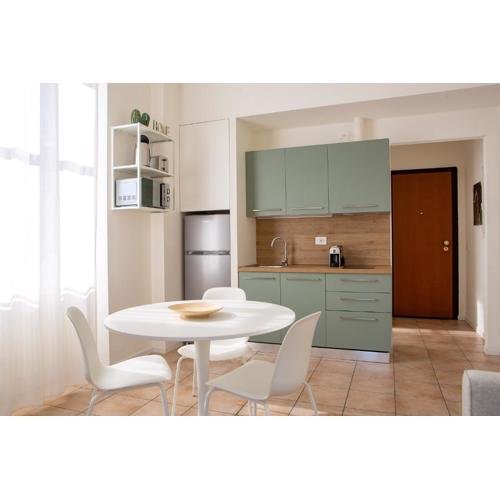 Levante -Walking distance to Center- Free Onsite Parking