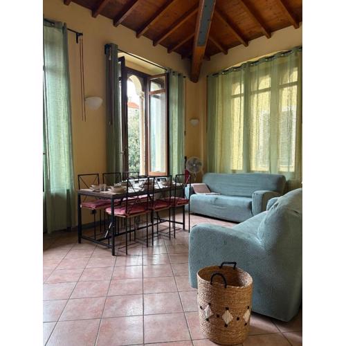 Levanto Charme apartment up to 6ppl 20 steps to the water in the center