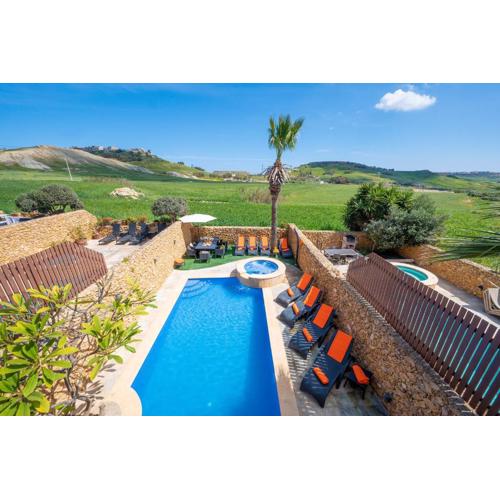 Levecca 2 Holiday Home