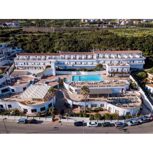 LH Pedraladda Resort