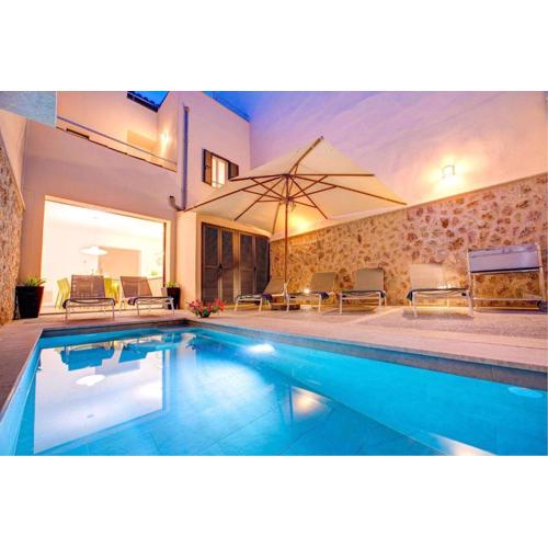 LHorta by Vintage Travel