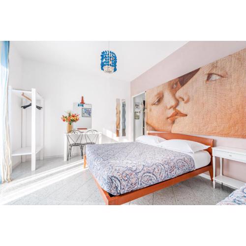 Lia Rooms 2
