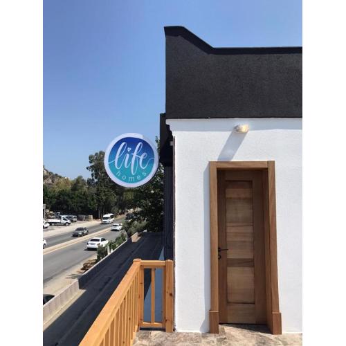 LİFE HOMES