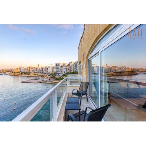 Life on Waters Edge with unique views in St Pauls by 360 Estates