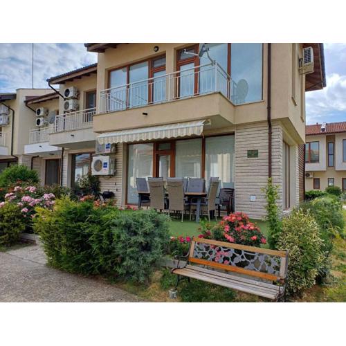 Lighthouse 3 bedrooms villa F36