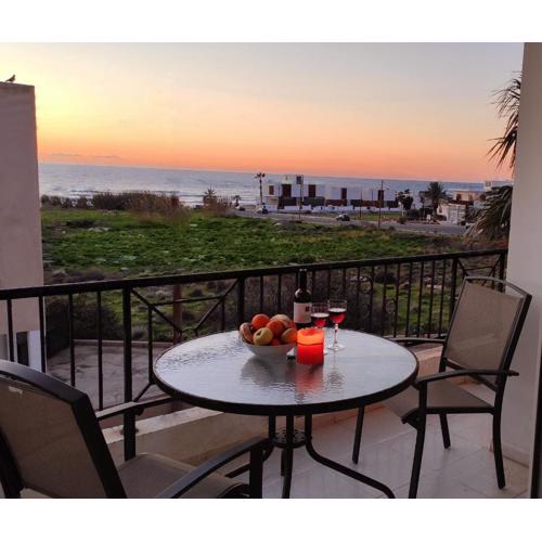 Lighthouse Beach apartment