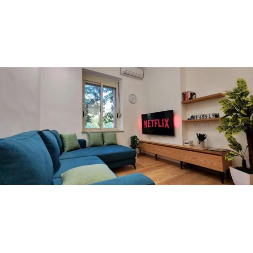 Like Home Apartment Shallvaret City Centre