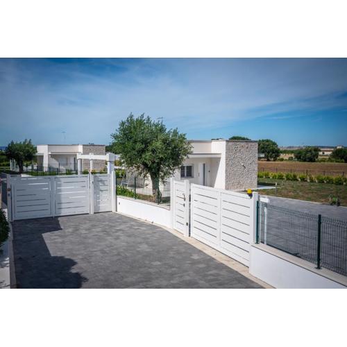 LikeHome Taranto - 2 ville indipendenti
