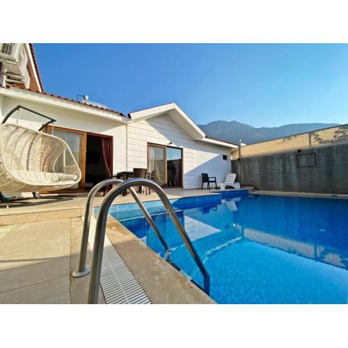 Likya Akik 2+1 Villa, Özel Havuzlu