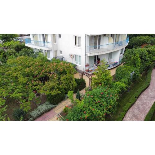 Lilia Guest House