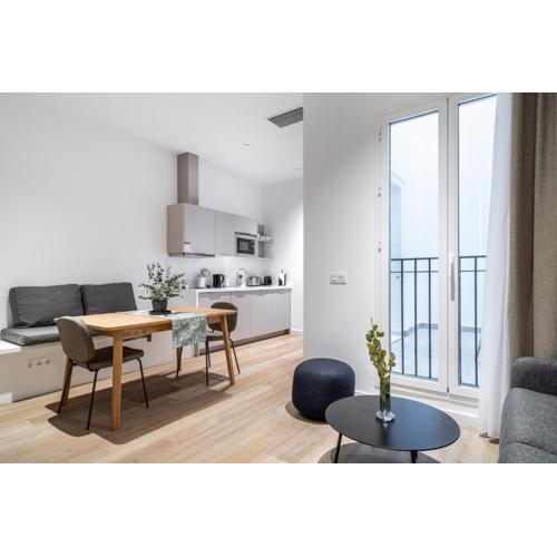 limehome Sevilla Calle Granada
