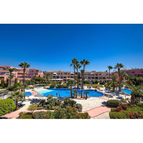 Limnaria Gardens Beautiful Apartment by VICHY