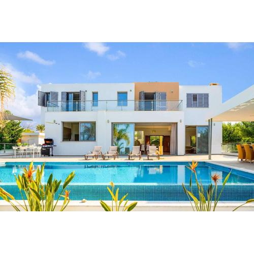 Limni Beach Villa