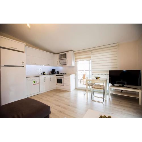Limon Ağaçlı Ev - Urla