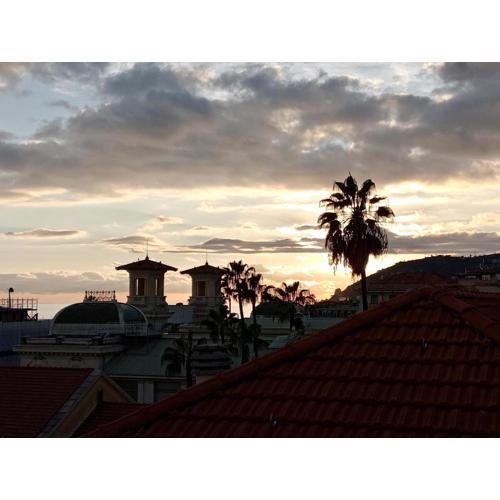 Linusa Home