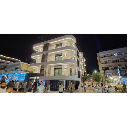Lion Gate Hotel