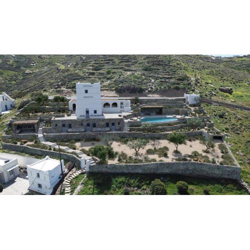 Liostasi Ona Villa