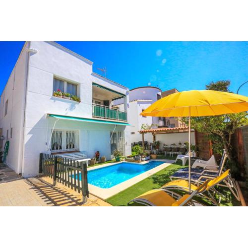 LITORAL COSTA DORADA - CASA DEL SOL Only families