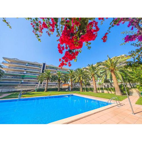 LITORAL COSTA DORADA - LIVING PARK Only families