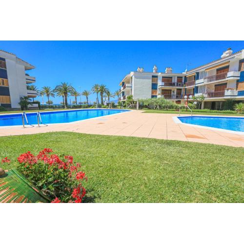 LITORAL COSTA DORADA - PLAYA AZUL Only families
