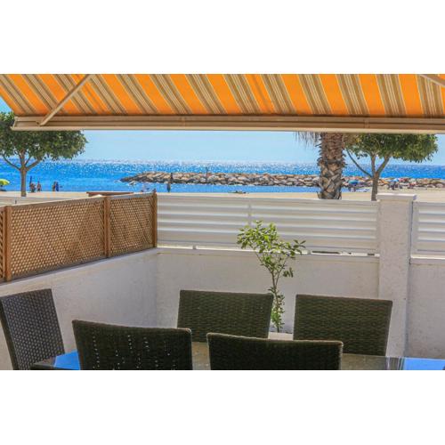 LITORAL COSTA DORADA - VILLA LAURA II Only families