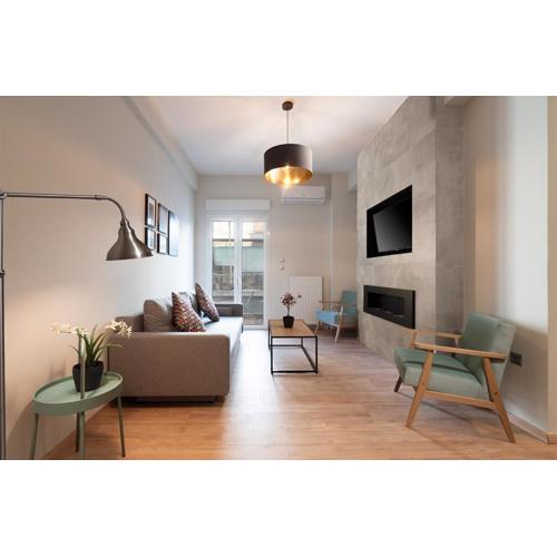 LIV - Cozy Urban Apartment in Pagrati