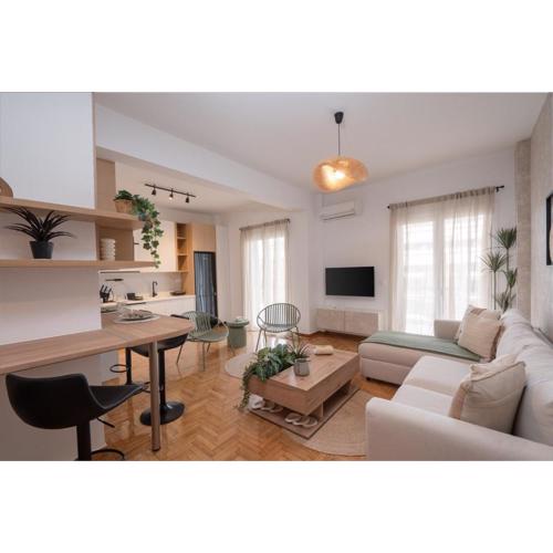 LIV - Seaside Getaway in Glyfada