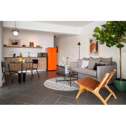 LIV URBAN Suites