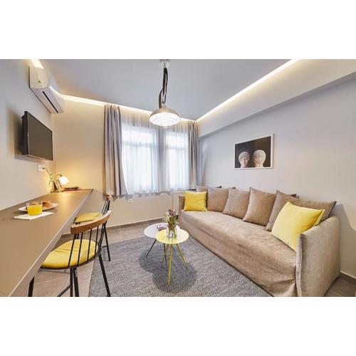 Live like a local in a Vintage 1bdr near Acropolis