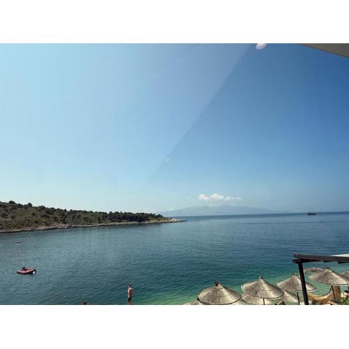 Lluka Sea Side