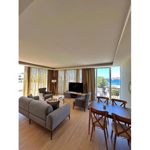Loca Centre Suites