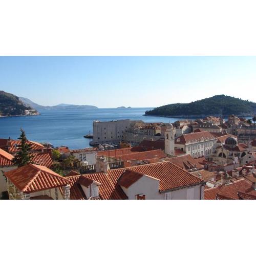 Location old town Lucic