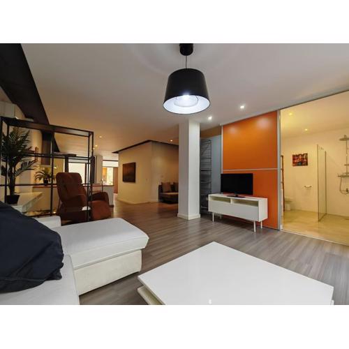 Loft Amplio y Moderno en Denia