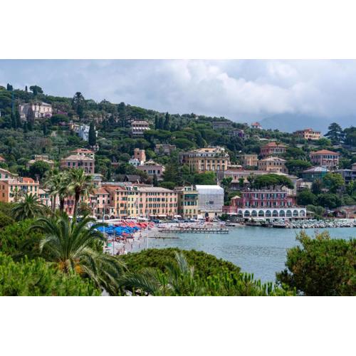 Loft Cristina - La piazzetta fronte mare