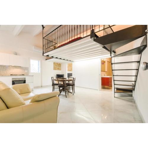 Loft In The Old Town