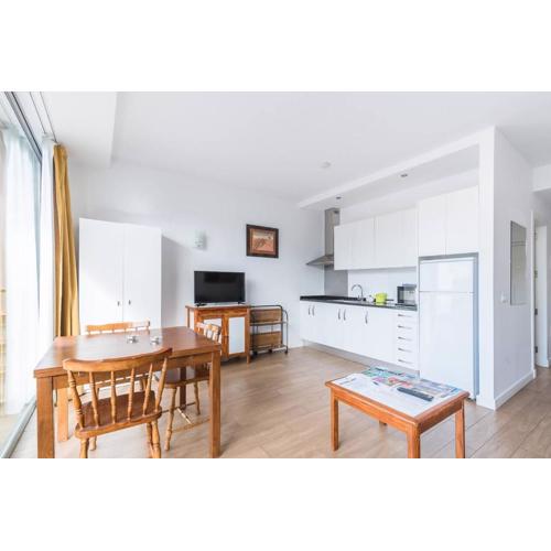 Loft moderno con balcón al lado de Las Canteras