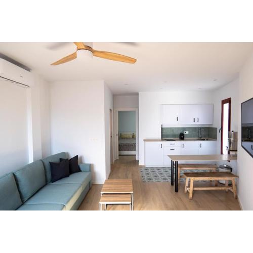 Loft nuevo con vistas al mar y montaña