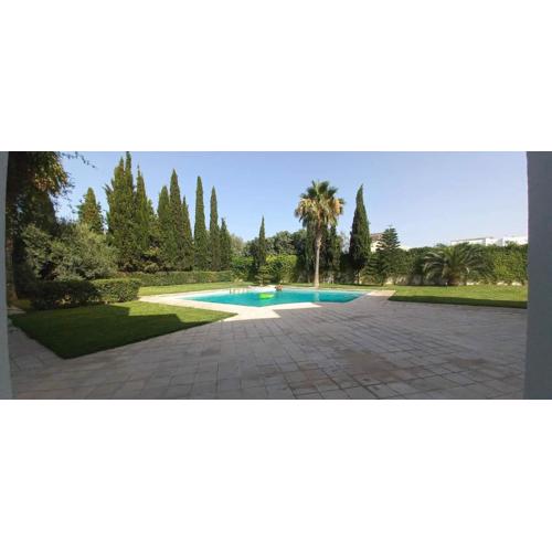 Loft Soukra avec piscine