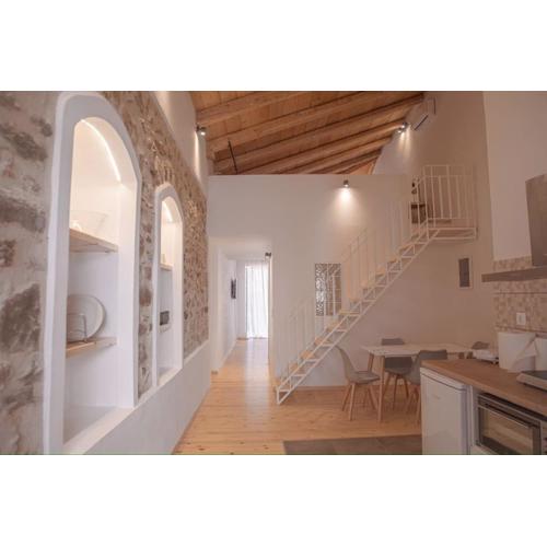 ΣΤΑΧΥ ΚΑΙ ΜΕΛΙ LOFt