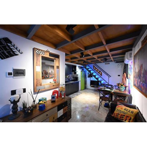 LOFT