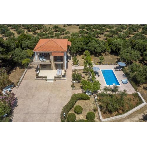 Loggos Summer House