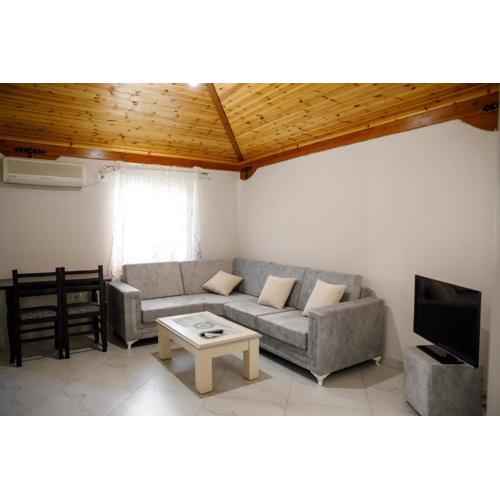 Logli Apartments