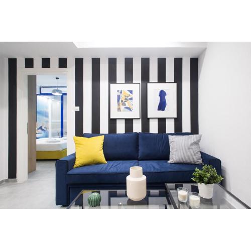 LOMVARDOU-Stylish Flat next to Ampelokipi Metro St
