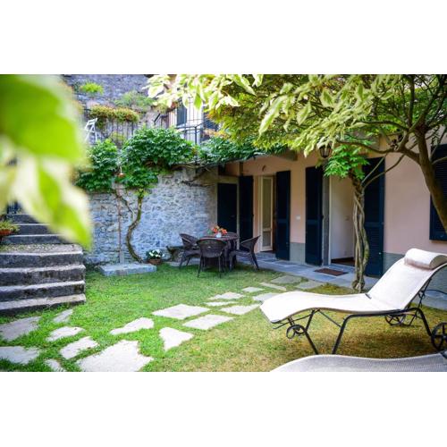 Loppia Secret Garden by Wonderful Italy