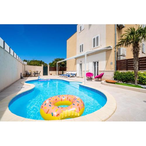 Lorena Suite with private pool