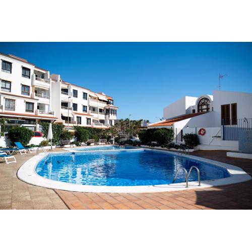 los cristianos pool & sun apartment