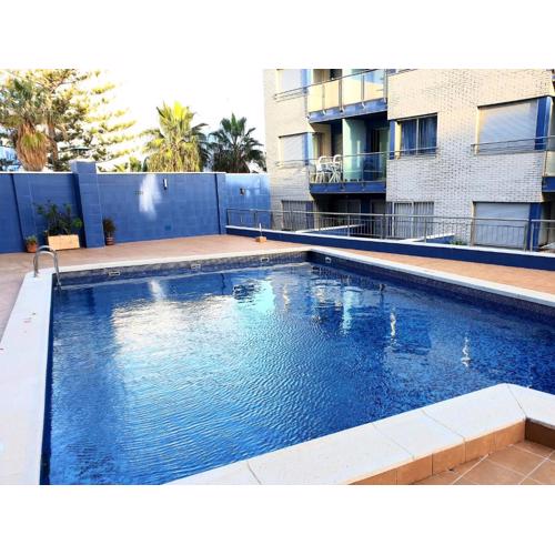 Los Locos Beach Apartments