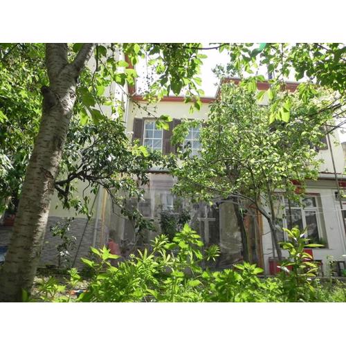 Lotus Garden Hostel Izmir