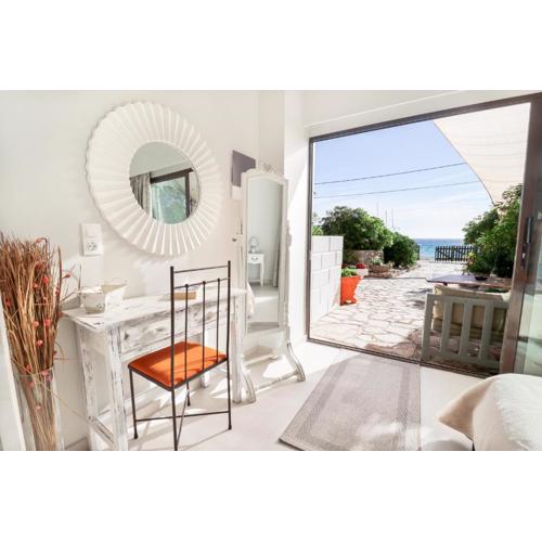 Louiza Apartments
